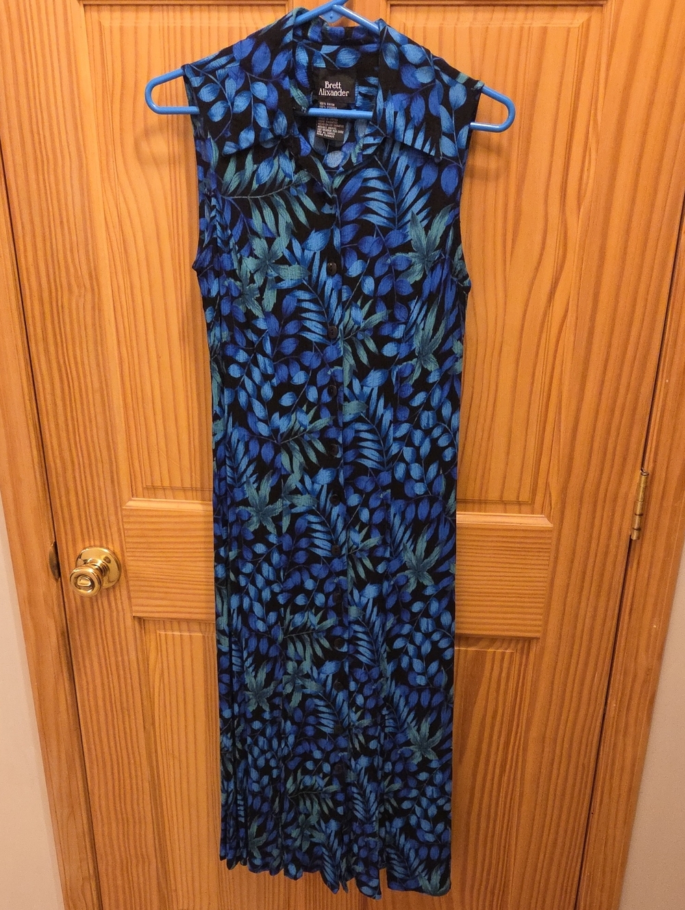 Blue Leaf-Print Sleeveless Maxi Dress